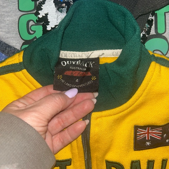 Lot of 6 long sleeved tops for boys size 4 - Picture 3 of 14